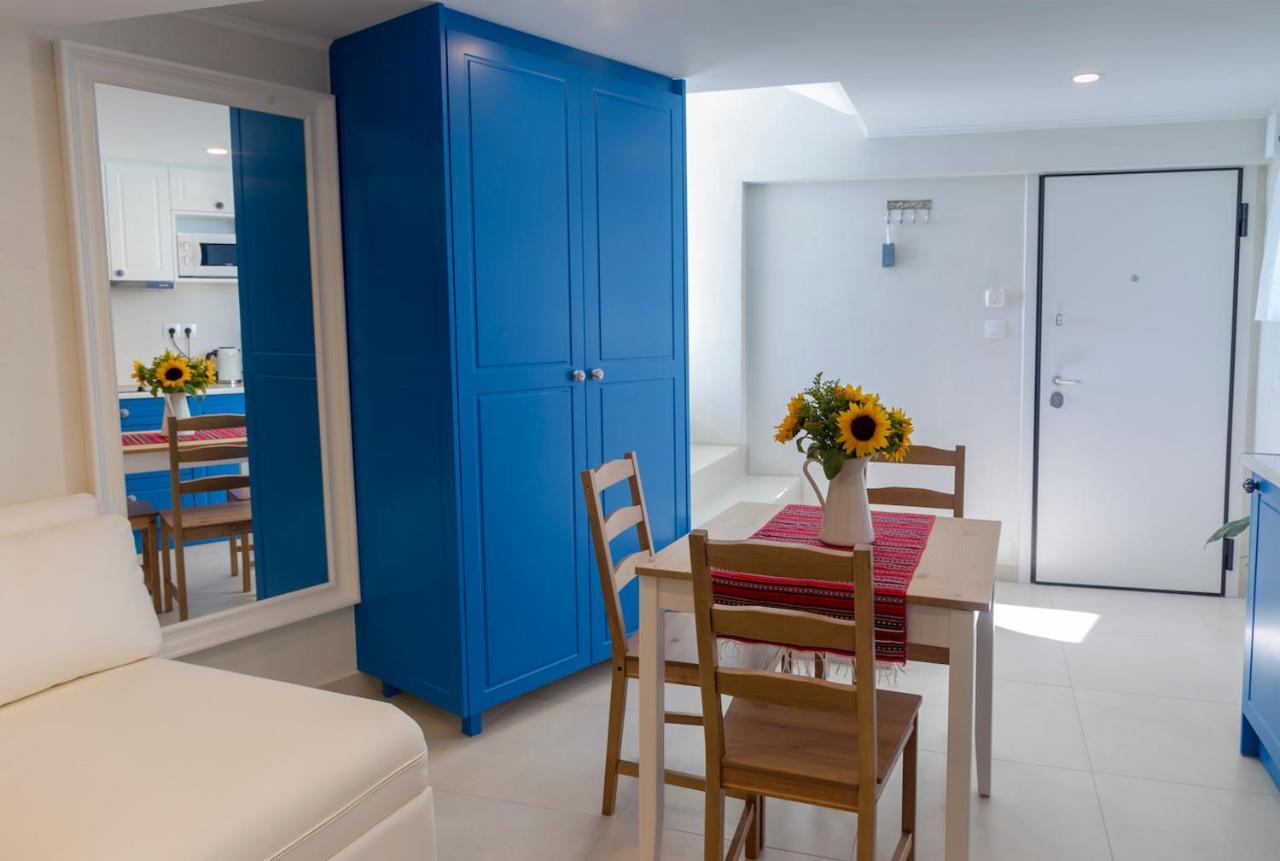 Blue And White Apartment Vipgreece Атина Екстериор снимка